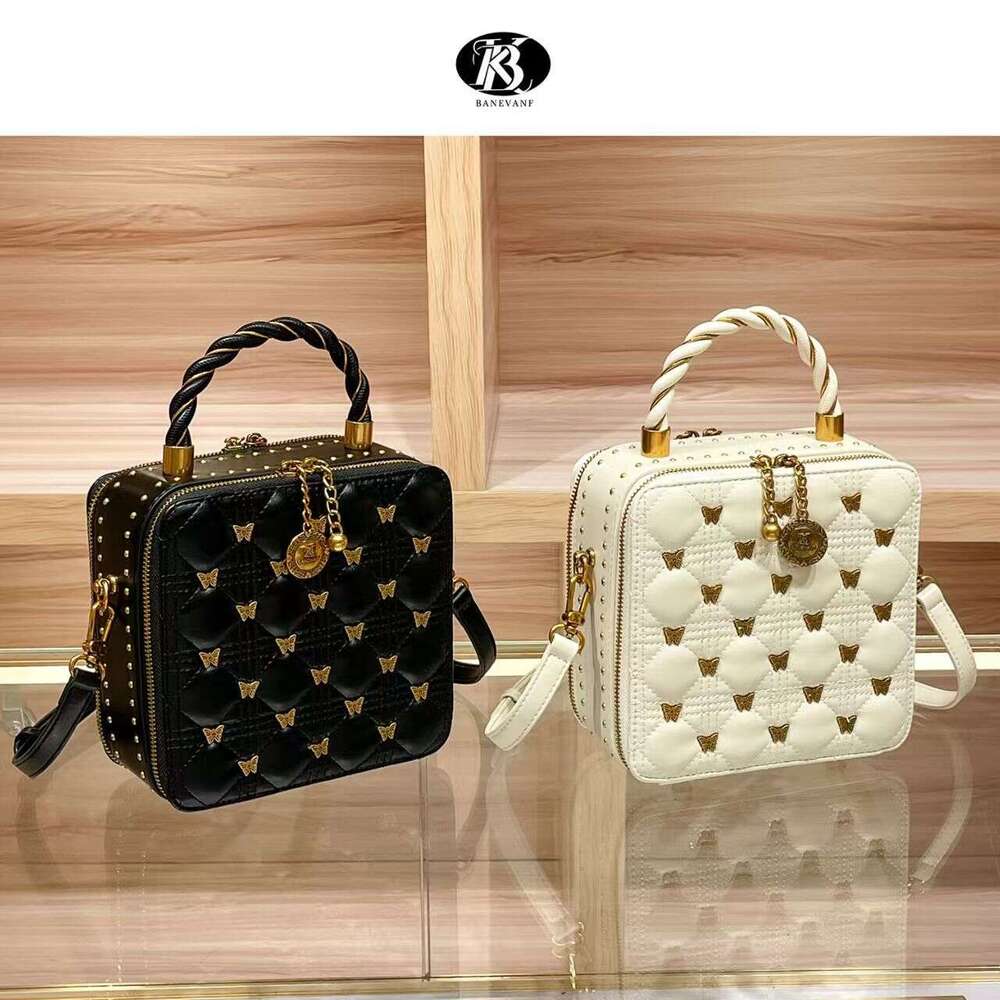 Seasonal Perfume BANEVANF New Box Large Capacity Fashion Versatile Crossbody Women's Bag
