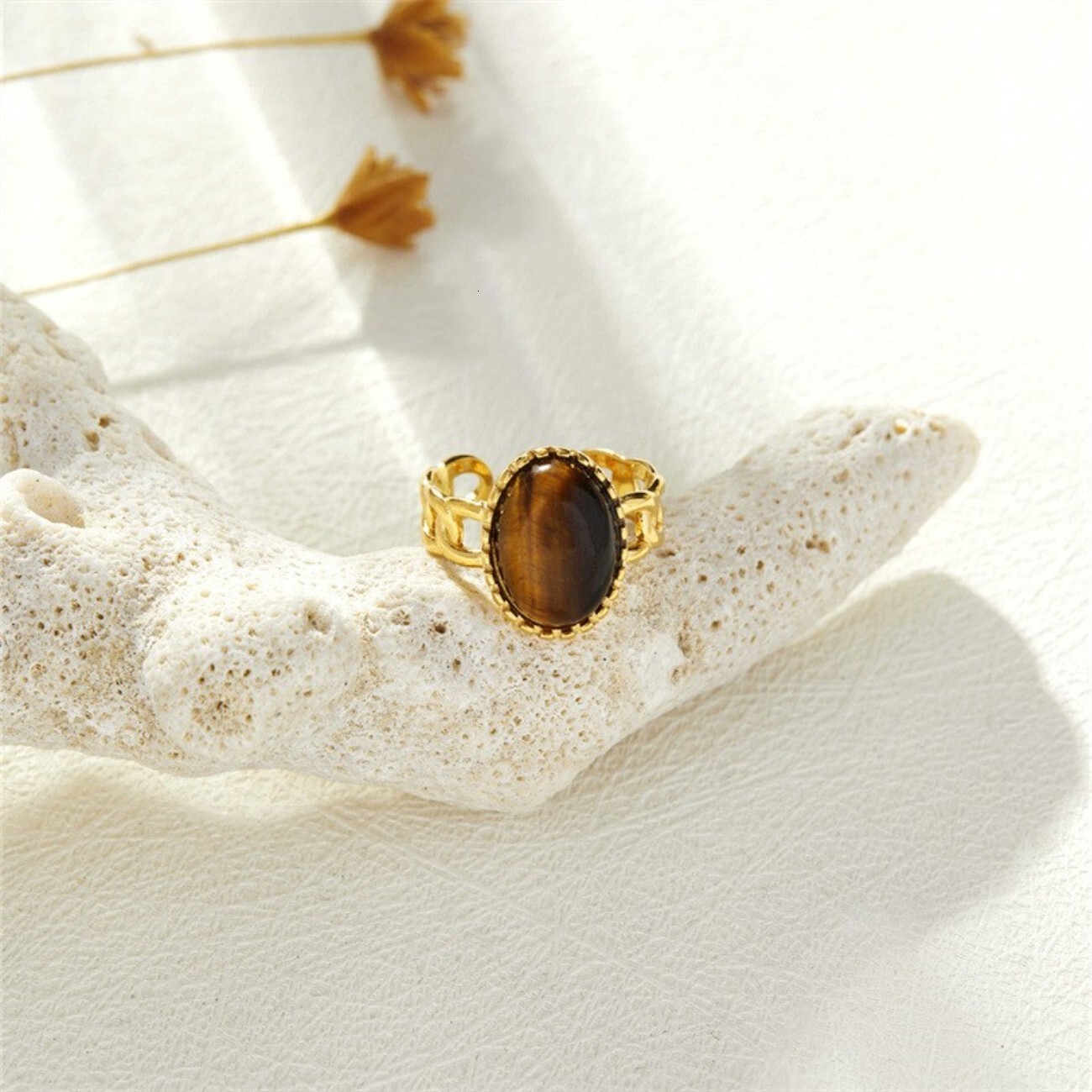 Fashion Light Luxury Personality Versatile Tiger Eye Stone Open for Women Titanium Steel Design Finger Ring Jewelry