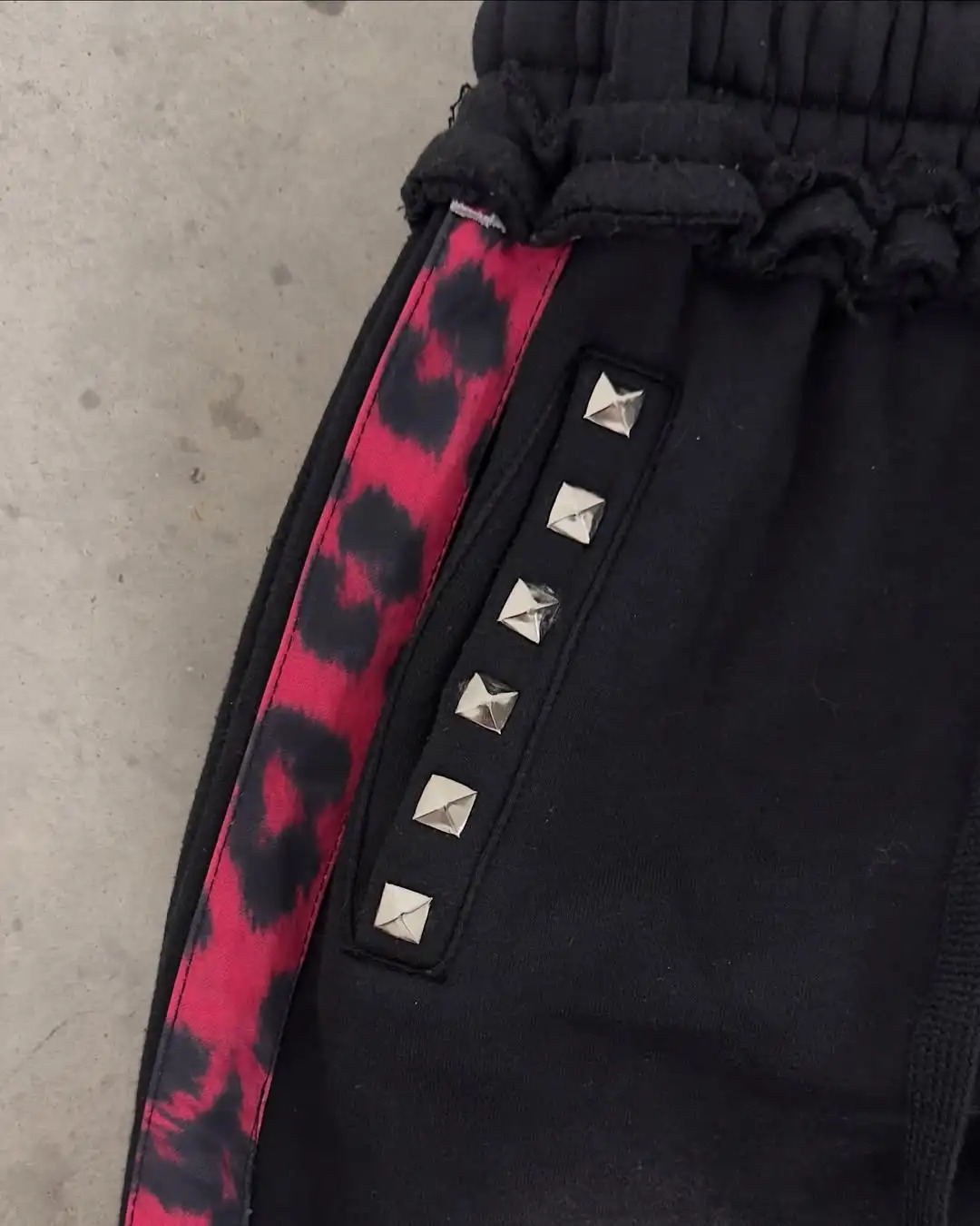 Y2K fashion street men embroidered sports double waist pants retro hip-hop Harajuku casual pants street pants 250612