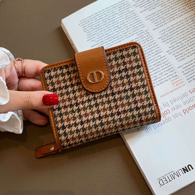 Canvas Small for Women, Short and Exquisite, High-end Card Holder, Integrated New Niche Design Sense Wallet