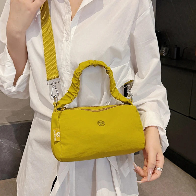 Fashion Canvas Handbag Womens Summer Versatile Crossbody Bag Casual Simple Shoulder Pillow Bag 250614