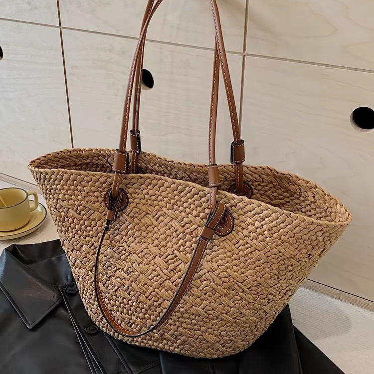 Hot Free Shipping Lafte Grass Hand Woven Straw Woven Tote Bags for Women Shoulder Raffia Bag Rattan Large Shopping Basket Beach Bag Luxury Crochet Han