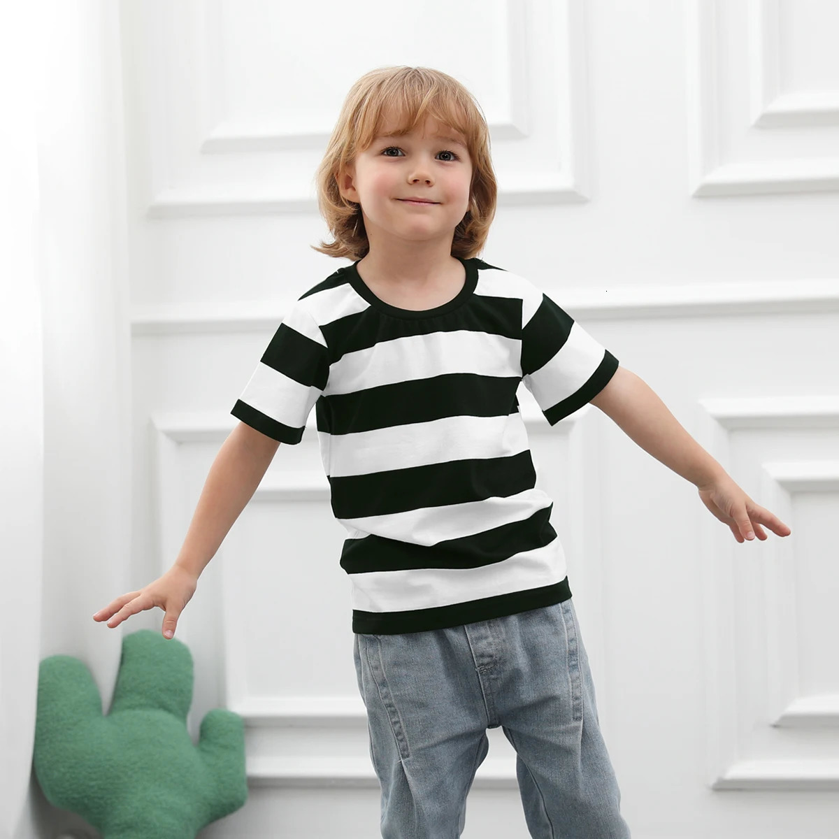 Childrens Tshirts Toddler Boys Girls Striped Tees Kids Christmas Halloween Carnival Rainbow Reading Day Daily Wear Clothes 250604z