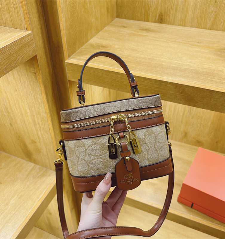 Free shipping designer high-end printed handbag box bag for women 2025 new European and American women's single shoulder crossbody bag