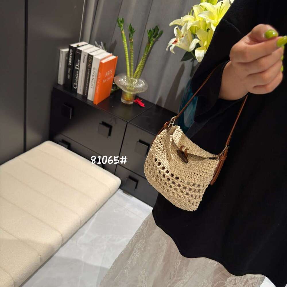 Wax Handmade Niche Design Rope Woven for Women 2025 New Korean Casual Beach Style Single Shoulder Crossbody Small Bag