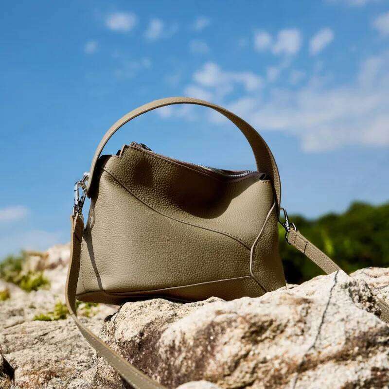 Top Layer Cowhide High-End Ceiling 25 New Geometric Mini Leather Pillow Bag Single Shoulder Crossbody Handbag For Women