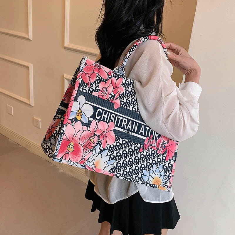 Free delivery of designer shoulder bags, women's fashionable casual canvas bags, handbags, women's crossbody bags and underarm bags