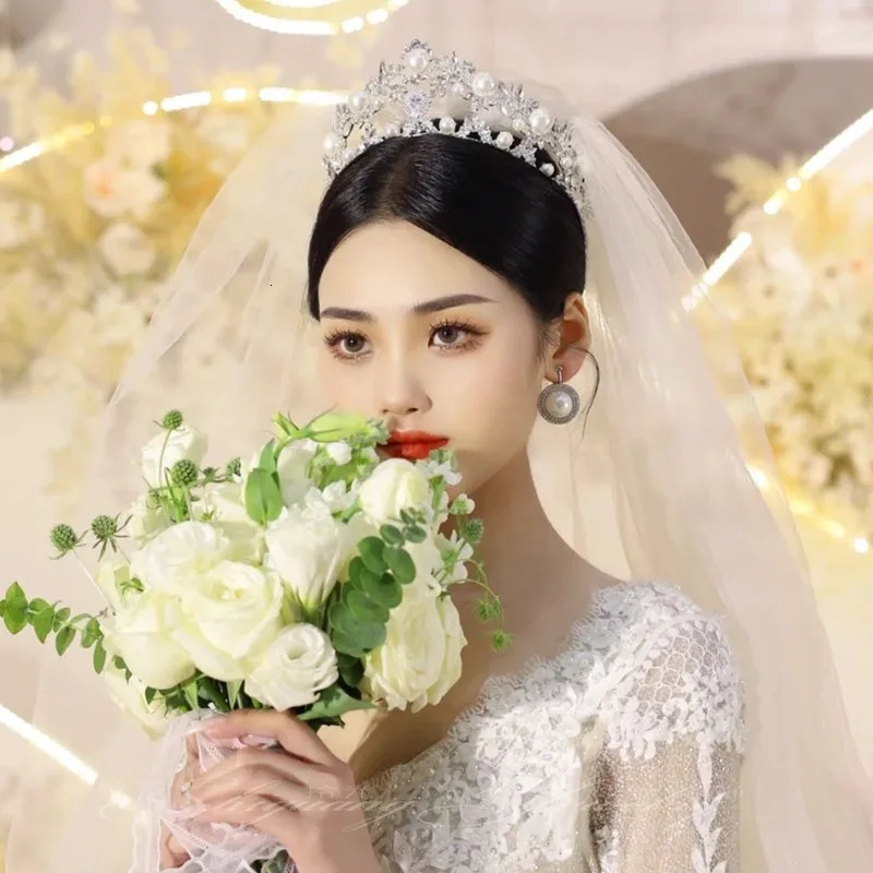 KMVEXO Rhinestone Pearl Bridal Tiaras Crown Baroque Crystal Pageant Prom Diadem Bride Headbands Wedding Hair Accessories 250610