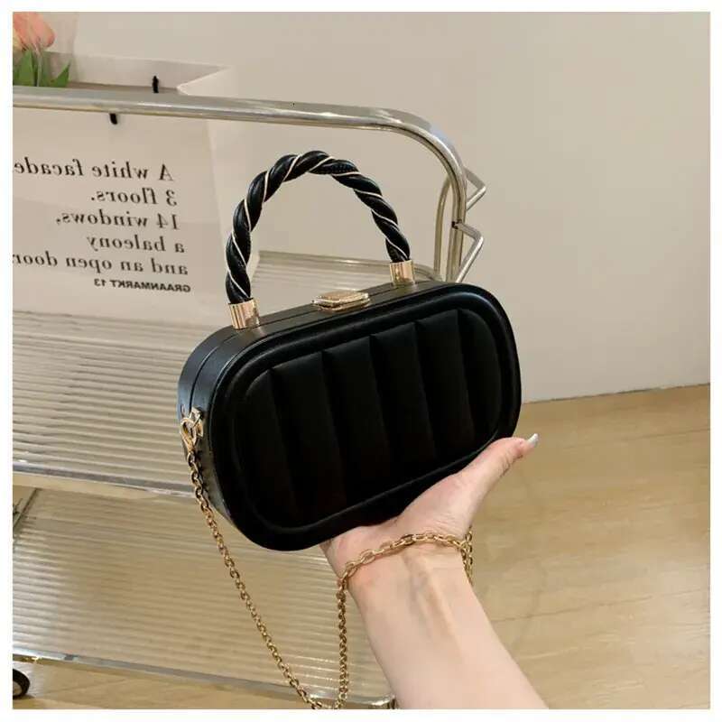 Designer Shoulder Bag Free Shipping New Fashion Box Premium Texture Chain Crossbody For Women Free shipping