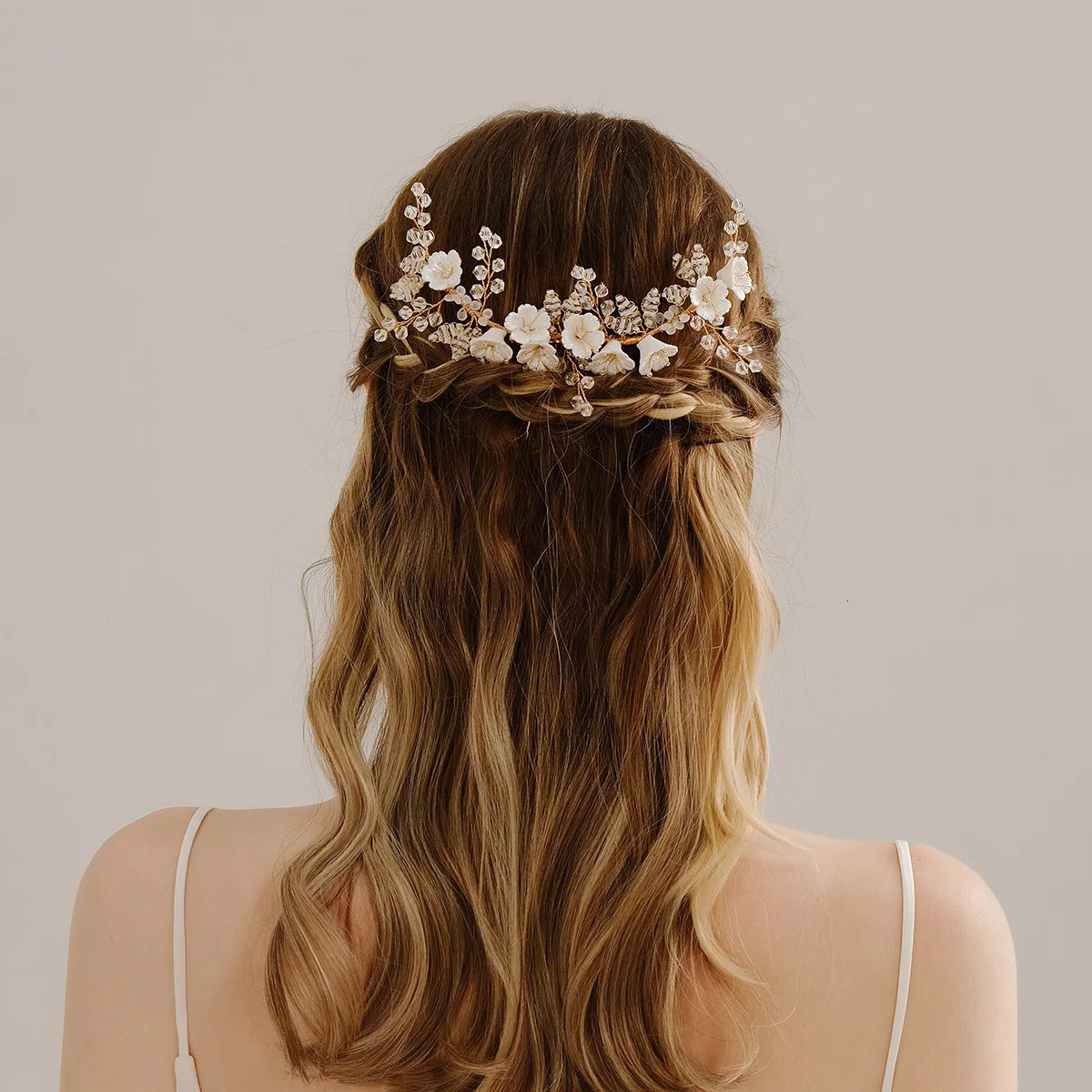 Handmade Wedding Fancy Gold White Flowers with Crystal and Pearl Bead Bridal Hair Comb 250610