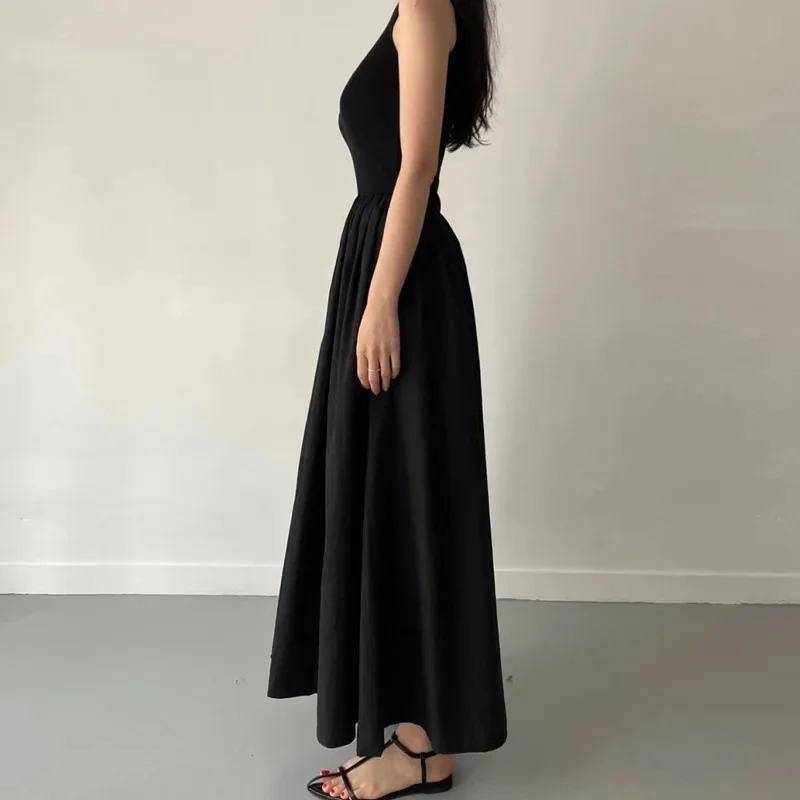 Summer Simple Elegant Black Long Dresses For Women Round Neck Sleeveless High Waist Temperament Female Fashion Style Dress 250611