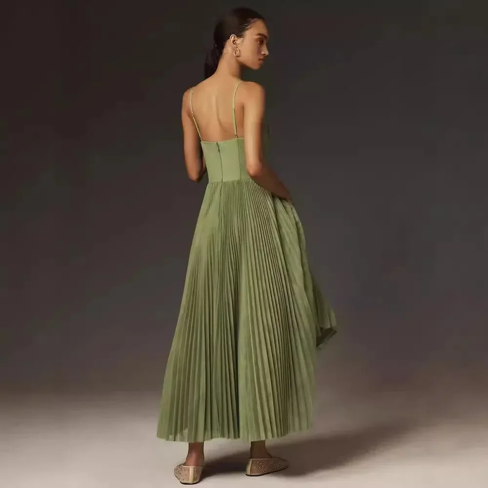 Sexy Evening Dress Arrival OpenBack Long Sleeveless Deep V Slimming Smooths Your Silhouette Bridesmaid Gown Women 250704
