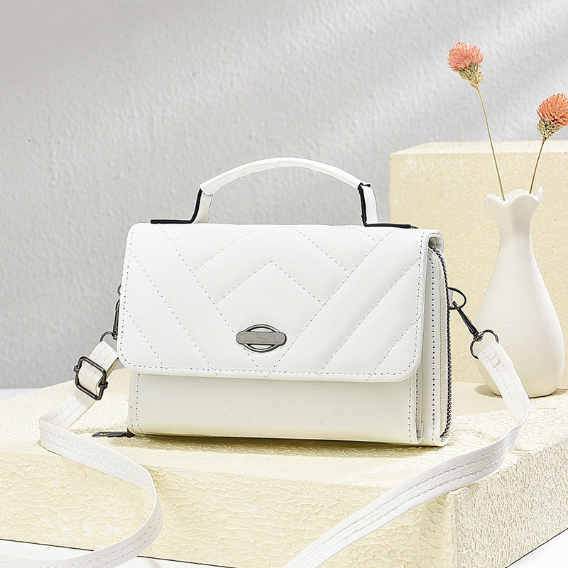 Free Shipping 2025 New Designer Bag Embroidered Fashion High-quality Shopping Bag High-end Fashion Multifunctional Single Shoulder Handbag