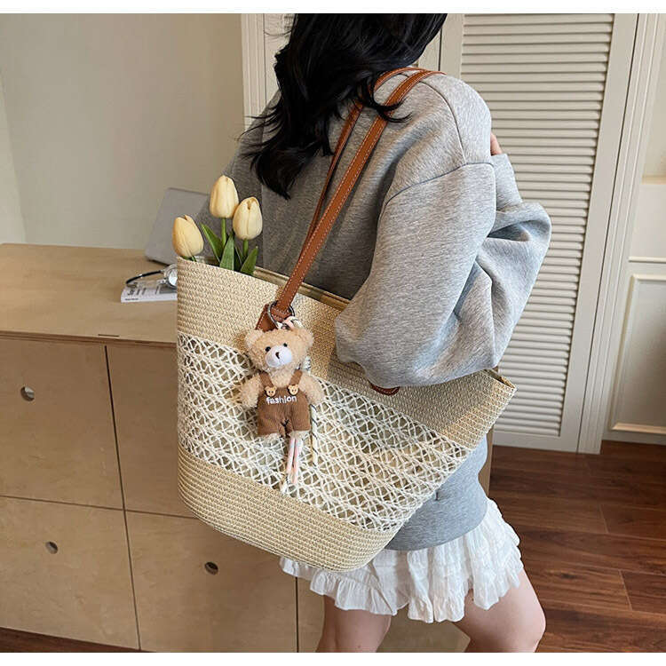Summer Trendy Vacation Style Basket Weave for Women, Fashionable Versatile Commuter Shoulder Tote Bag