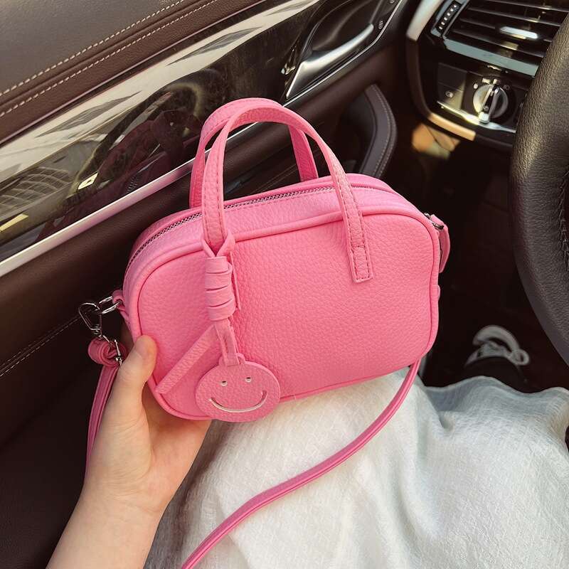 Fashion Versatile High-End 2025 New Simple Crossbody Large Capacity High-Value Commuter Women's Bag