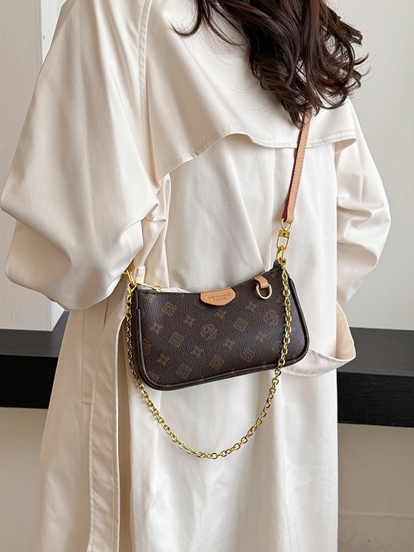 Free shipping 2025 new designer Shoulder Bags womans ladies flap lady fashion casual chain handbag women crossbody Handheld bag Underarm Bag