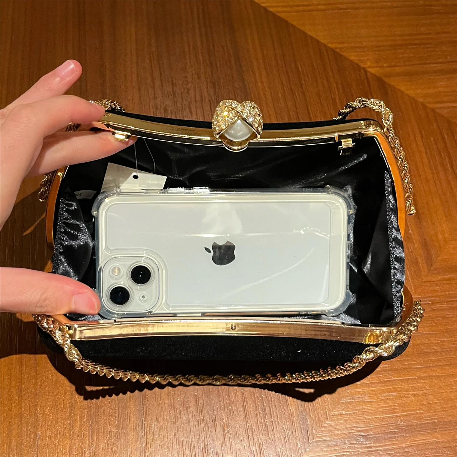 Luxury Velvet Evening Bag Party Clutch Fashion Pearl Chain Handbag 250614