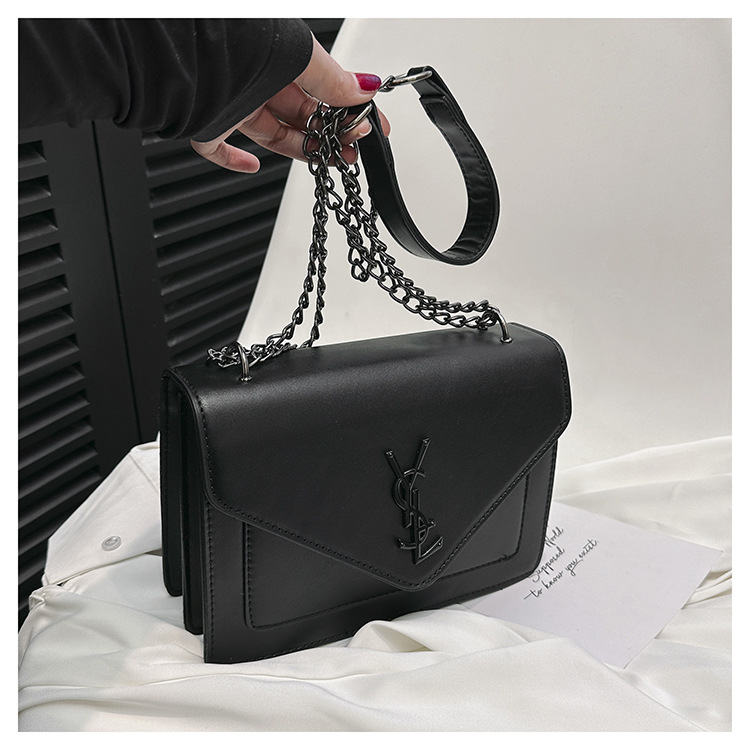 New design fashionable chain shoulder bag versatile popular women's large capacity elegance Crossbody bag free shipping hot