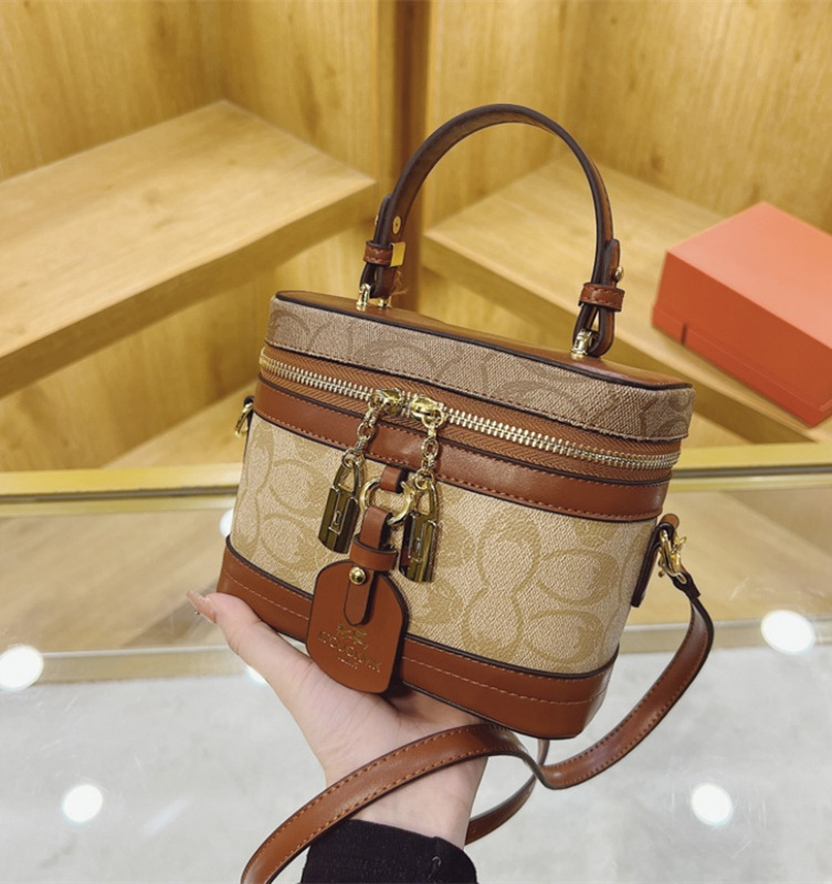 Free shipping designer high-end printed handbag box bag for women 2025 new European and American women's single shoulder