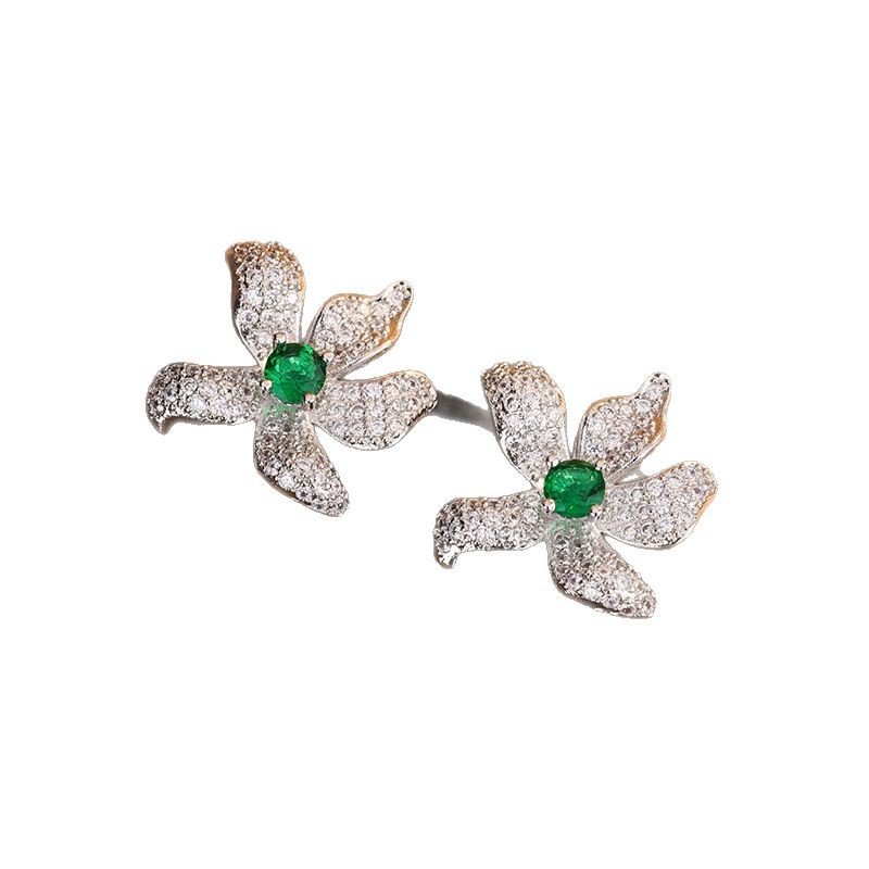 2025 Choucong Sparkling Stud Earrings Luxury Jewelry 925 Sterling Silver Round Cut Emerald Pave CZ Diamond Gorgeous Bright Party Women Flower Earring 
