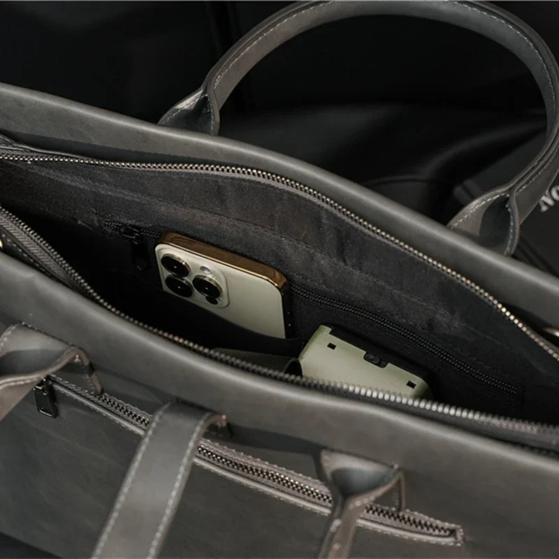 Retro Briefcase Men Handbags Shoulder Bags Business File Crossbody Bag Leather Mens Briefcase Large Capacity Laptop Bags 250614