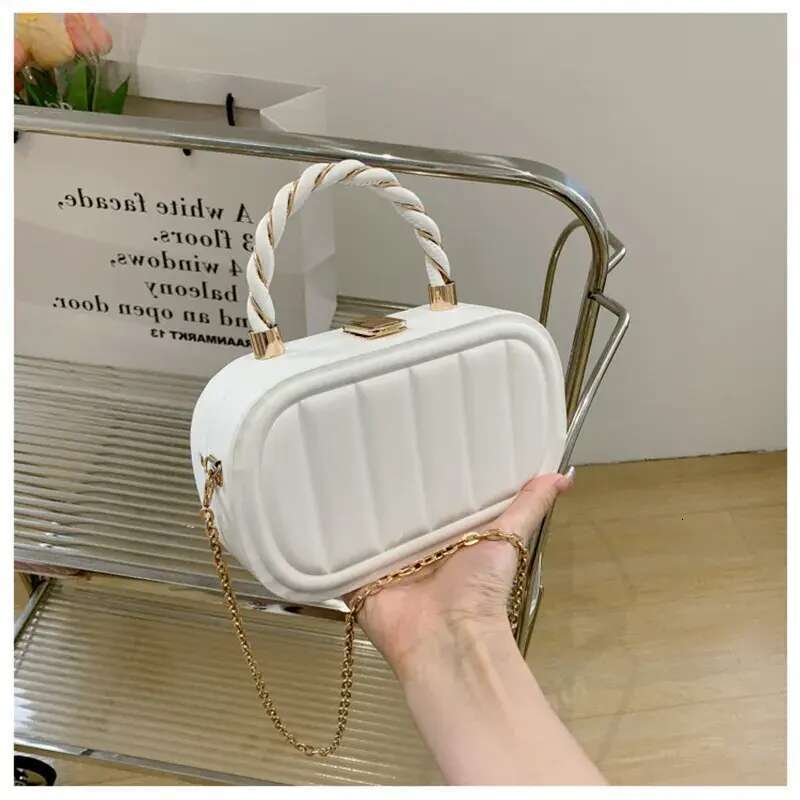 Designer Shoulder Bag Free Shipping New Fashion Box Premium Texture Chain Crossbody For Women Free shipping