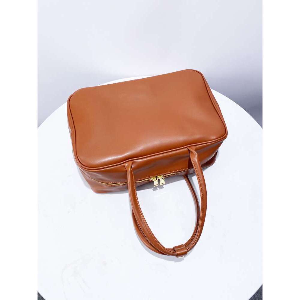 Boston Tote Large Capacity New Commuter Letter Decoration Shoulder Handbag Underarm Bag