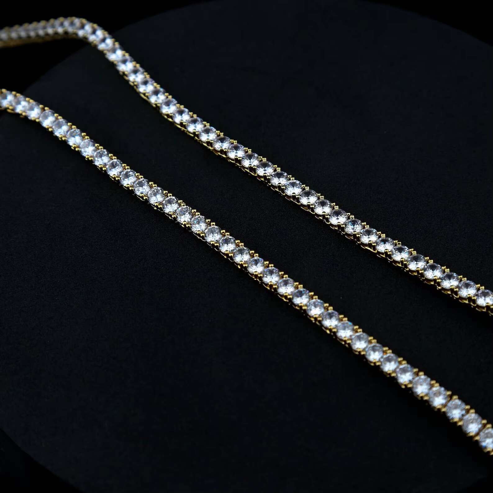 Luxury Fashion 925 Sterling Silver Cut Moissanite Diamond Tennis Chain Attractive Design with Custom Size Make Order