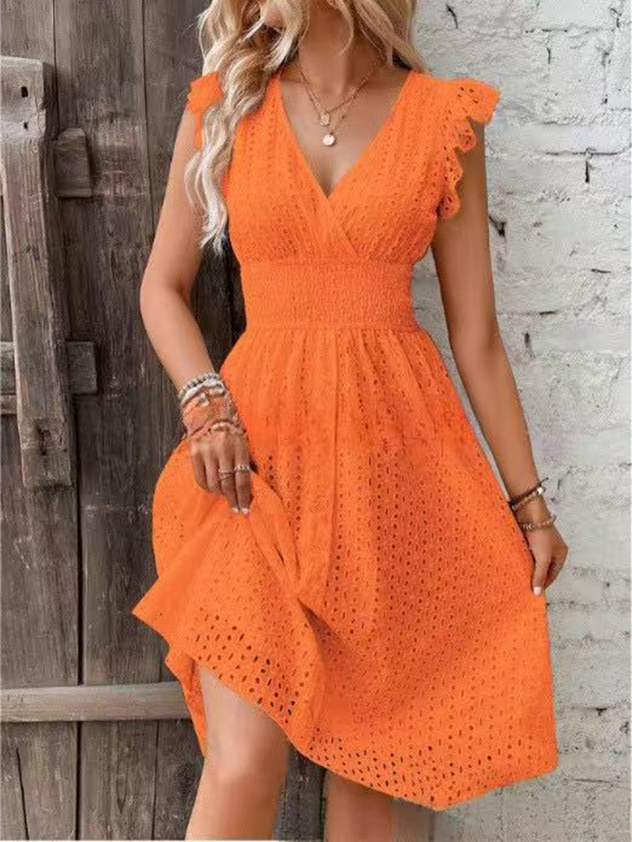 Summer Dresses Women V-Neck Beach Dress Flare Sleeve Solid Color Hollow Lace Waist Dress Casual Beach Holiday Dresses