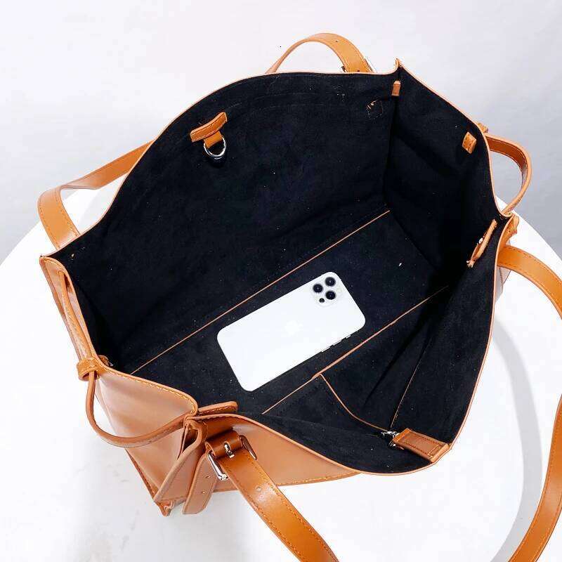 Women's Bags Designer Vintage Belt Cabas Tote Bags For Women Designer Handbag Purses New In PU Hem Large Capacity Medium Underarm Shoulder