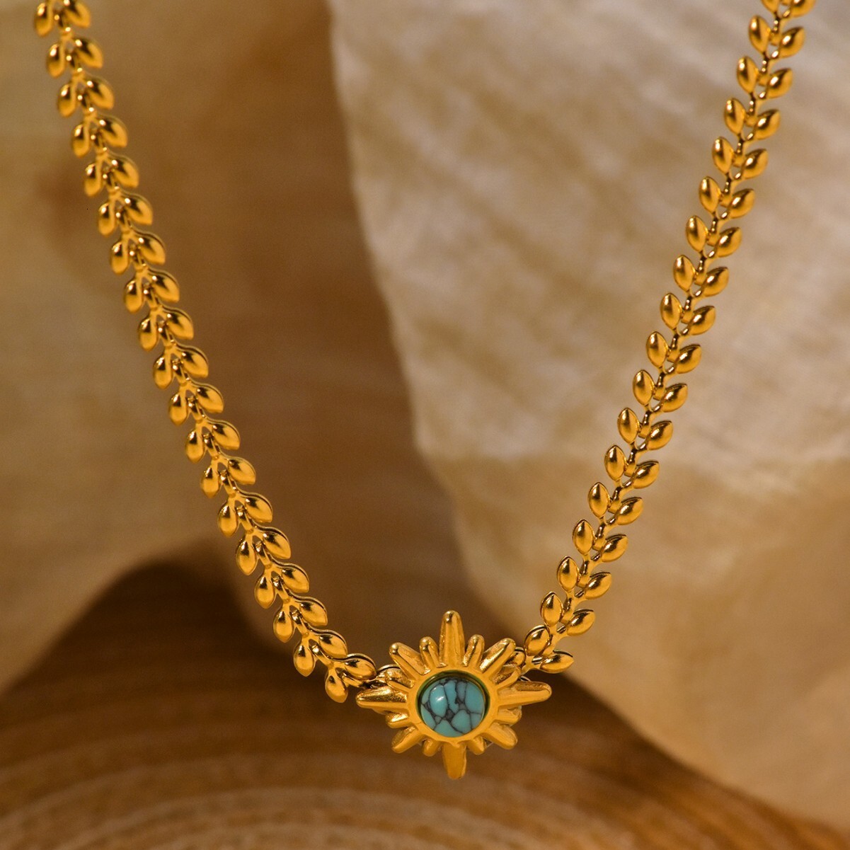 Fashion Style Personality Exaggerated Turquoise Sun Wheat Spike Necklace for Women Design Titanium Steel Non-Fading Jewelry