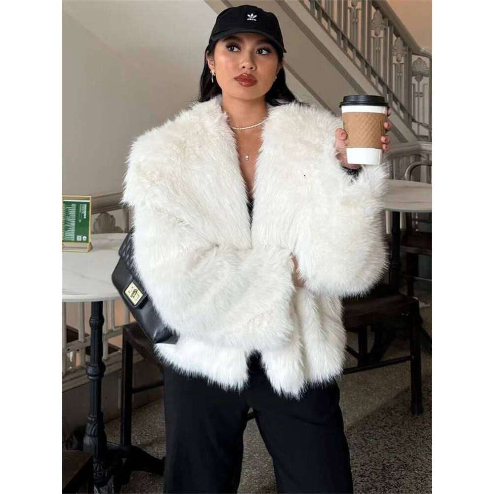 Tossy Lapel Fashion Feather Overcoat Ladies Winter Patchwork Solid Loose Jacket Faux Fur Clothes Women's Coat Clothing