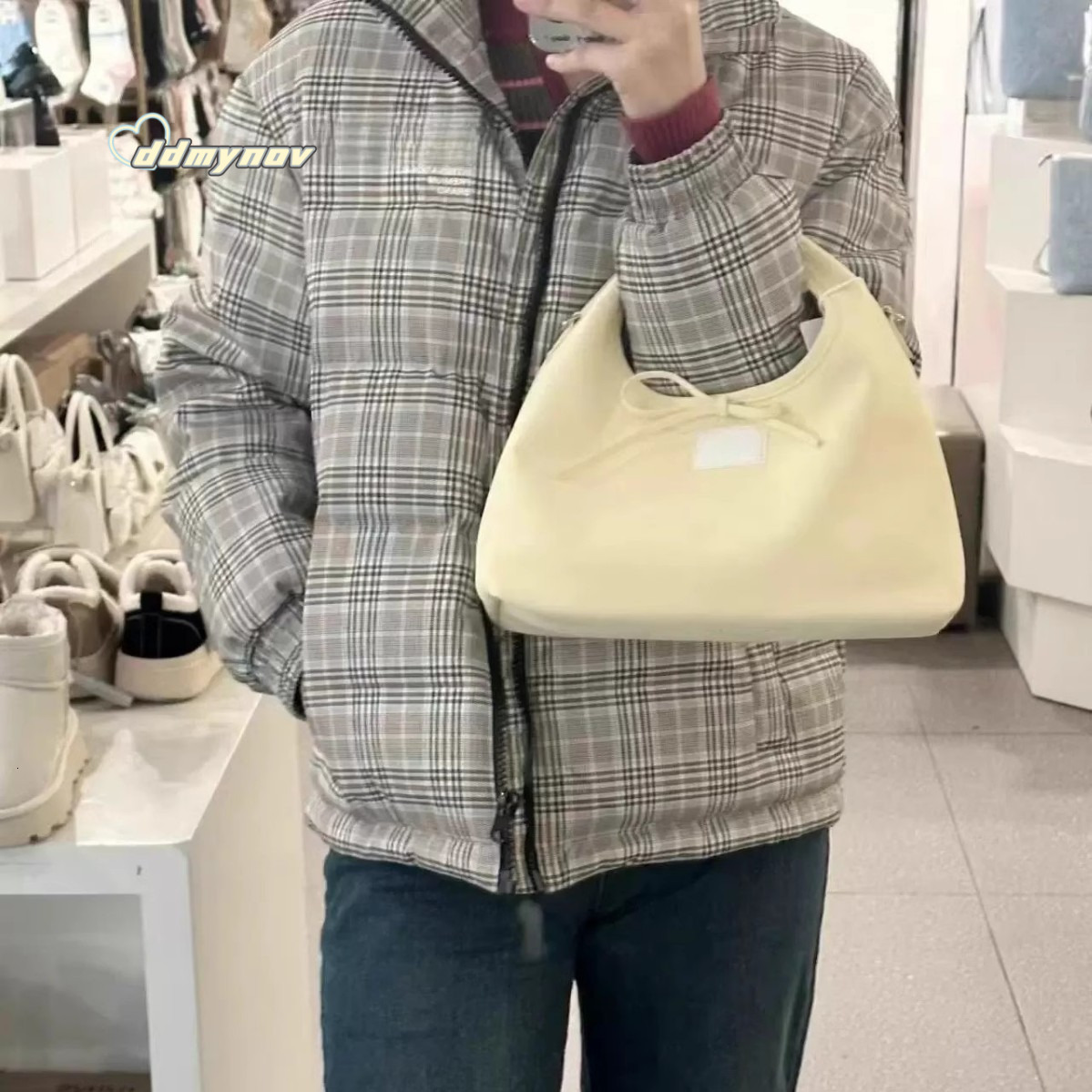 Gentle and Sweet Bowknot Strap Handbag 2025 Spring New Korean Style Simple Casual Large Capacity Dumpling Bag ddmynov ddmynov ddmynov