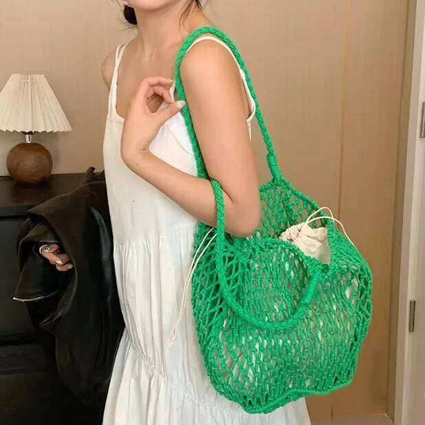 Fashion New Woven Straw Hollow Shoulder Large Capacity Tote Handmade Cotton Linen Net Beach Holiday Bag