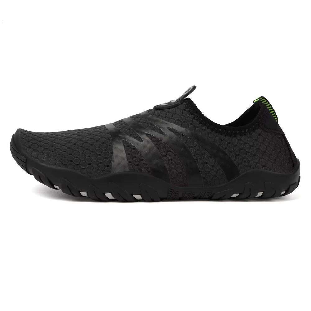 Couple Waterproof Hiking Sneakers with Soft Sole for Snorkeling & Fishing