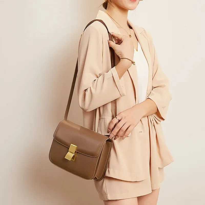 High Quality Bags For Women 2024 Trend Luxury Designer Shoulder Bag New In Metal Buckle Leather Exquisite Crossbody Bags B250618