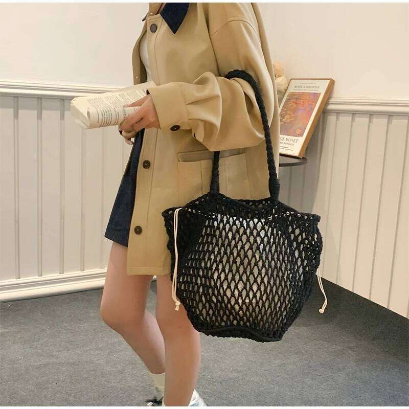 Fashion New Woven Straw Hollow Shoulder Large Capacity Tote Handmade Cotton Linen Net Beach Holiday Bag