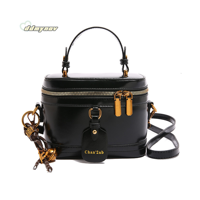Trendy High-End Handheld Bucket 2025 New Fashion Casual Shoulder Bag Niche Design Crossbody ddmynov