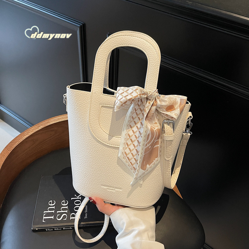 Summer Trendy Fashion Versatile Handheld Bucket for Women 2025 New Korean Style Simple Lychee Texture Shoulder Crossbody Bag ddmynov ddmynov ddmynov