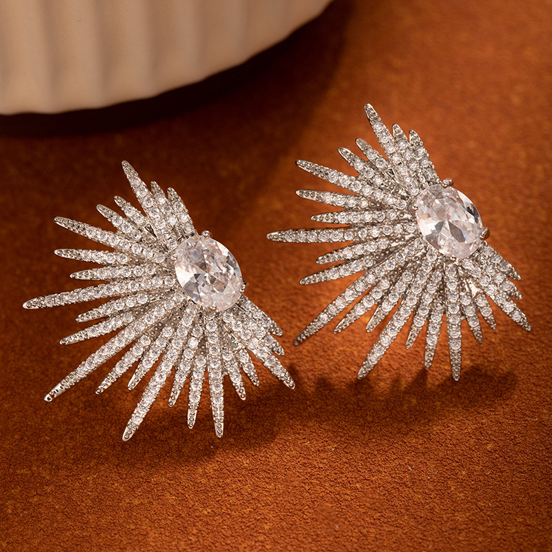 Choucong Ins Top Sell Bright Luxury Jewelry 925 Sterling Silver Oval Cut White 5A Cubic Zircon Sun Flower Pave Zircon CZ Diamond Gorgeous Women Stud E