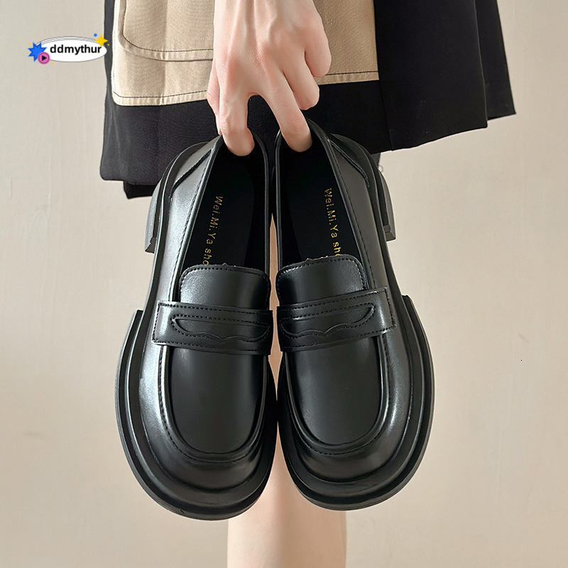 Women's Leather 2024 Spring New British Style Black Thick-Soled Loafers JK Uniform Single Shoes ddmythur