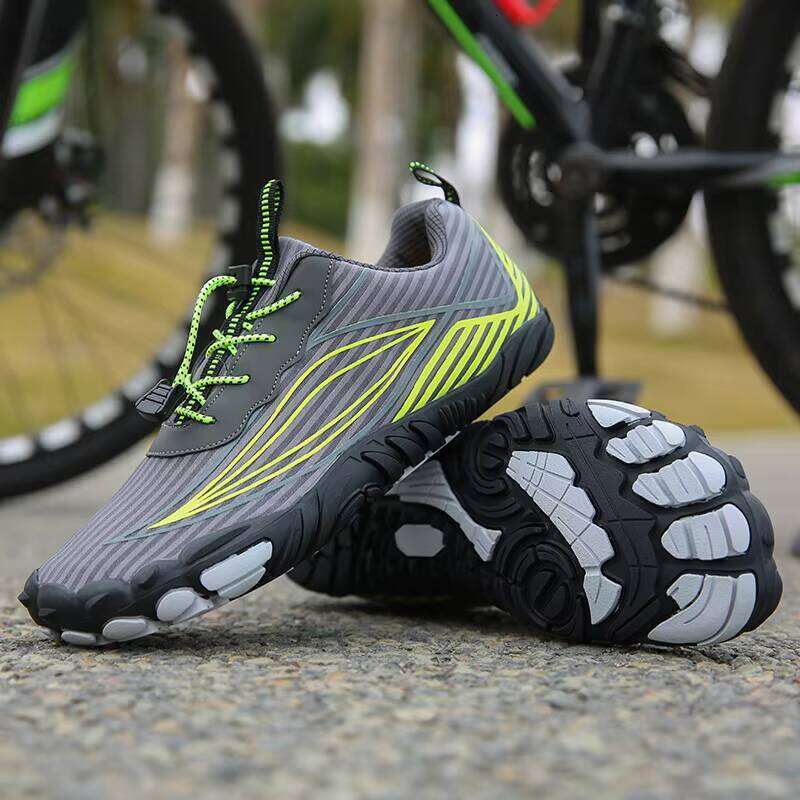 2024 New Adults Outdoor Walking Shoe Light-Weight Quickly Drying Sports Barefoot Beach Wading Shoes