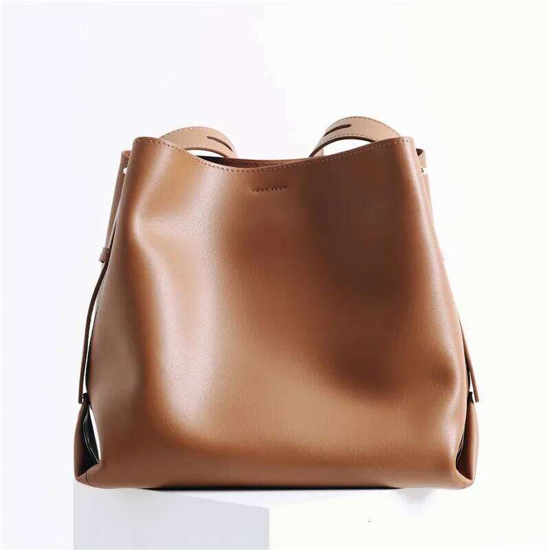 2025 New Versatile Design High-End Feel Soft Leather Women's Handbag Large Capacity Bucket Crossbody Shoulder Bag