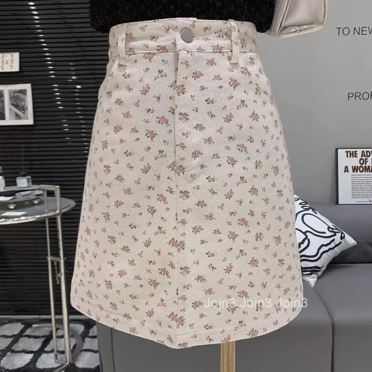 New In Vintage High Waist Flowers Jeans Skirts for Women Harajuku Cheap Summer 2025 Aesthetic Stylish Modest Woman Denim Skirt