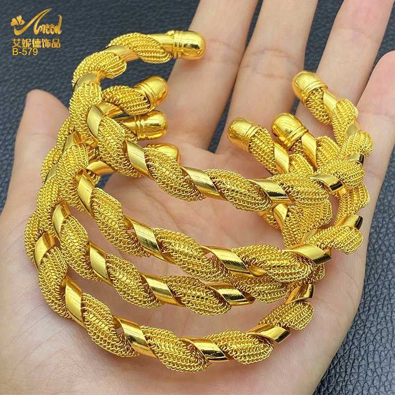 Dubai Luxury Womens Hand 24K Gold Color Bride Cuff Bangle for Lady Wedding Indian Arabic Jewelry Party Gifts Z250616
