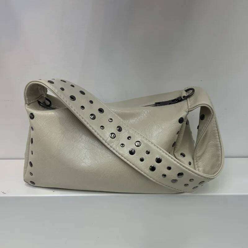 Vintage Rivet Women Shoulder Bags Motorcycle Style Underarm Soft Pu Leather Crossbody Bag Retro Trend Handbags 2025