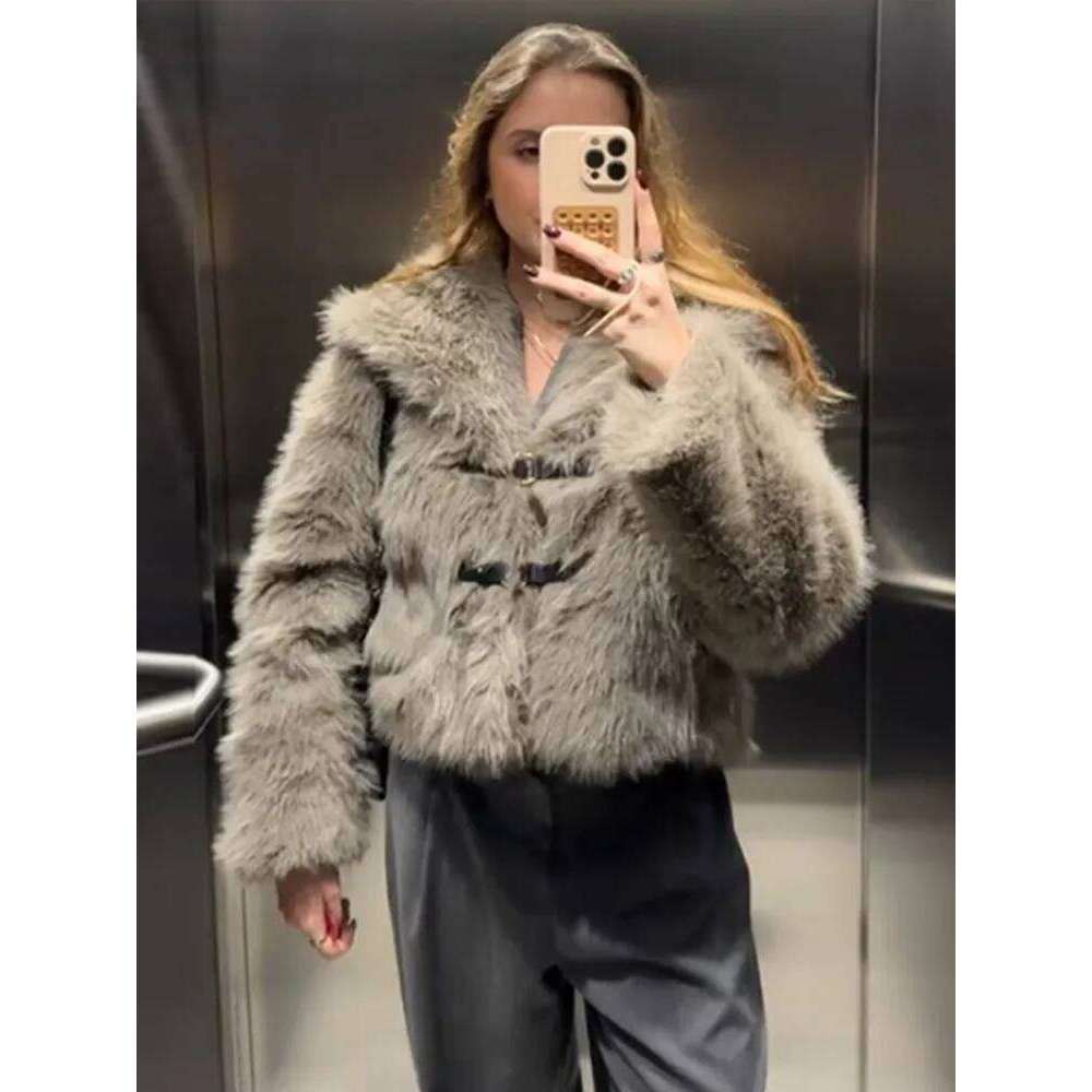 Vintage Faux Fur Button Coats Women Winter Loose Solid Plush Lapel Cost Female Autumn Warm Versatile High Street Outwear
