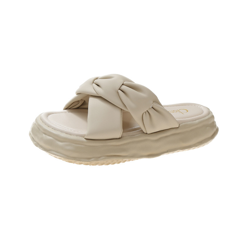 Women's summer new outdoor thick soled shoes, casual beach sandals, designer sandals, daily commuting women's sandals