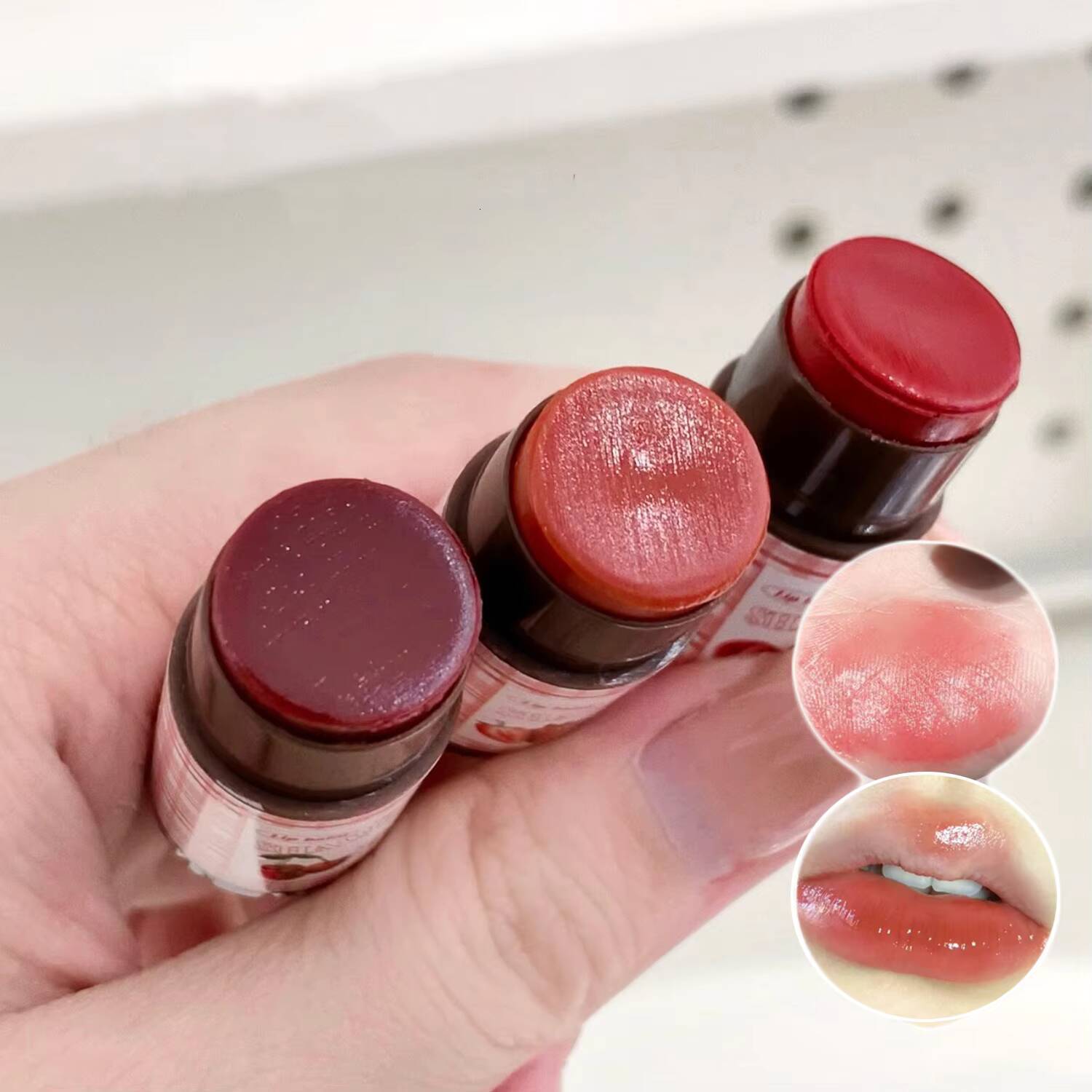 3Pcs Mini Colored Lipstick Set Moisturizing Transparent Repair Balm Pink Strawberry Lip Care Primer Cream Makeup Maquillage happy