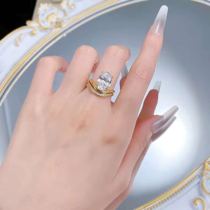 High Quality 4ct D Color Oval Cut Moissanite Diamond 925 Sterling Silver Womens Wedding Ring with 18K Gold Plating